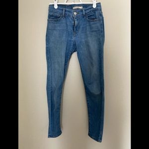 Mid-rise Super Skinny Jeans